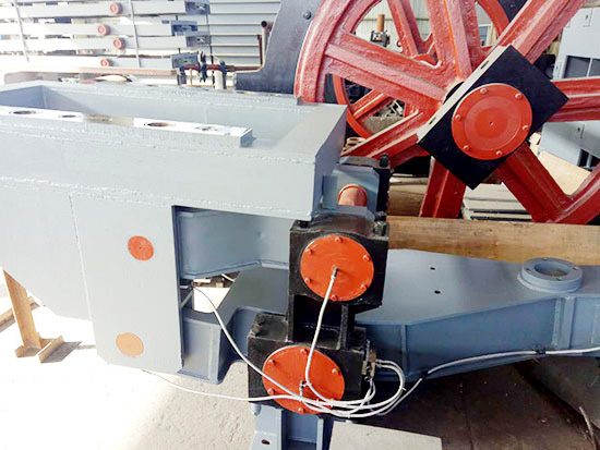 連鑄機振動臺裝配